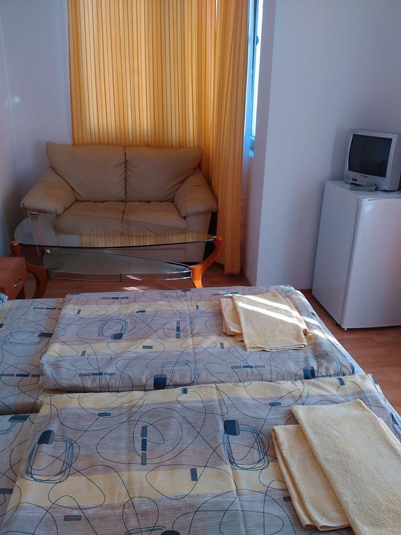 Guest House Vasilevi Nesebar Bagian luar foto